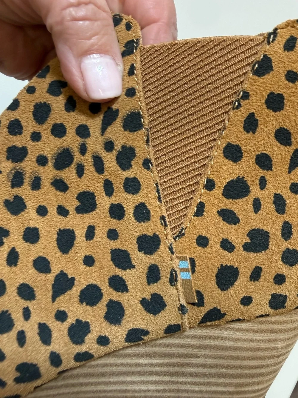 TOMS Leopard-Print Wedge Ankle Boots (Size 6)